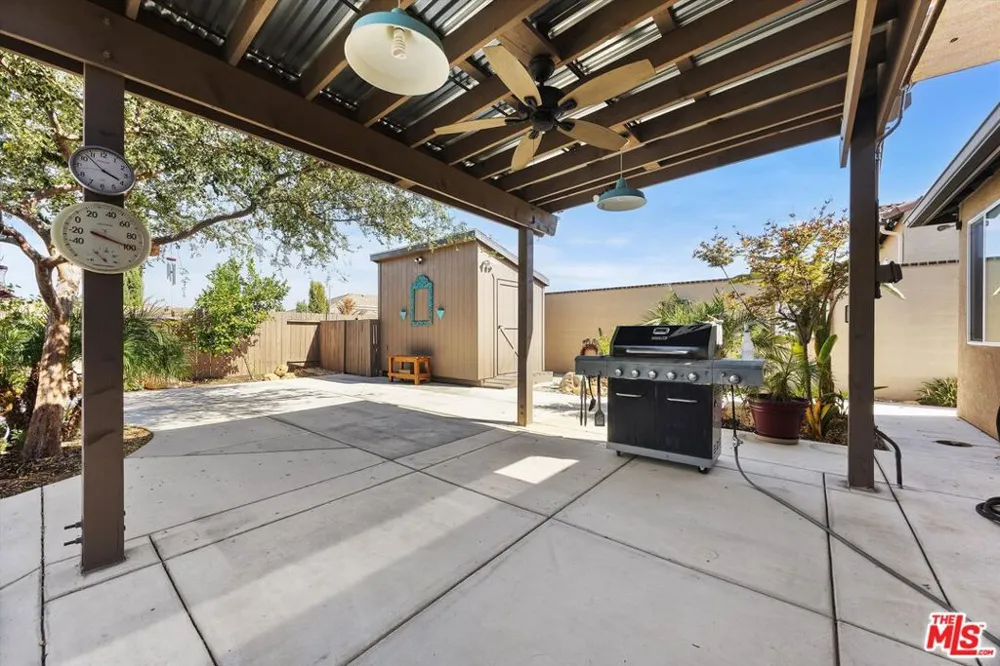 5103 Anaconda Avenue Bakersfield, CA 93306