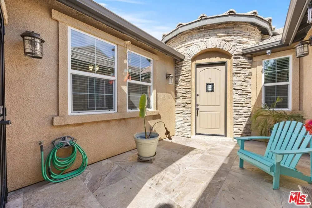 5103 Anaconda Avenue Bakersfield, CA 93306
