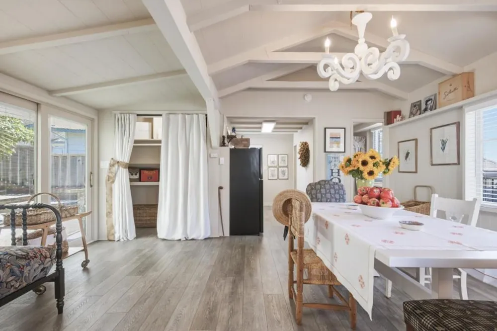 24752 San Carlos Street Carmel, CA 93923