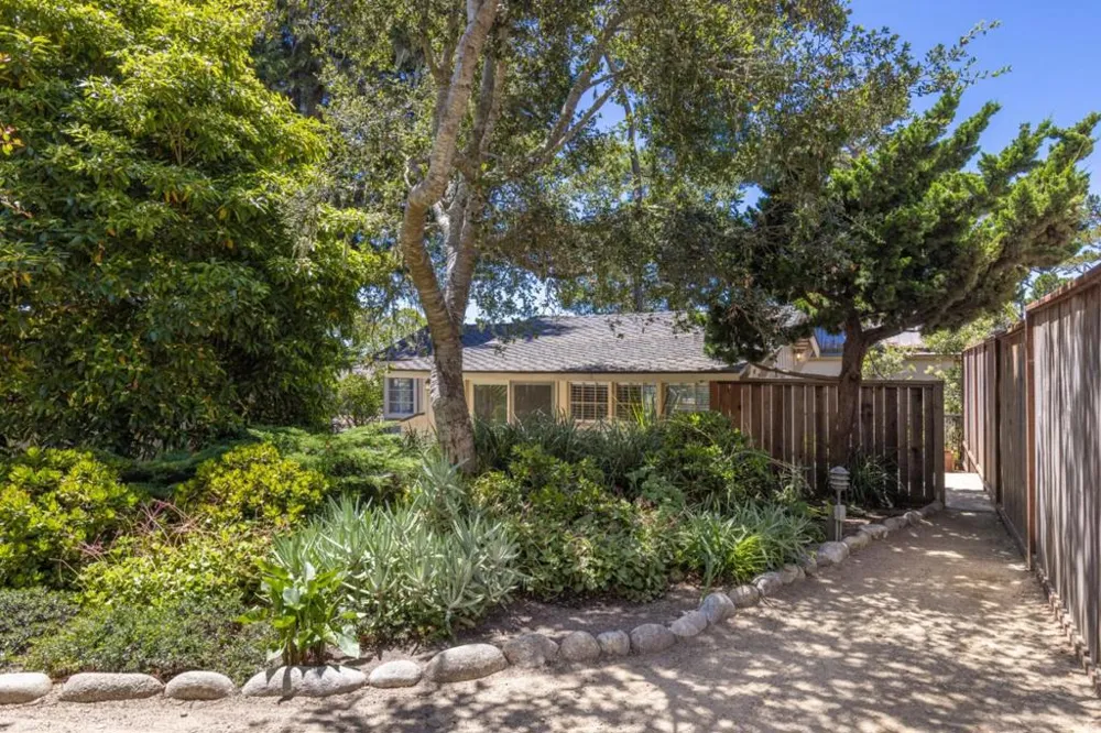 24752 San Carlos Street Carmel, CA 93923