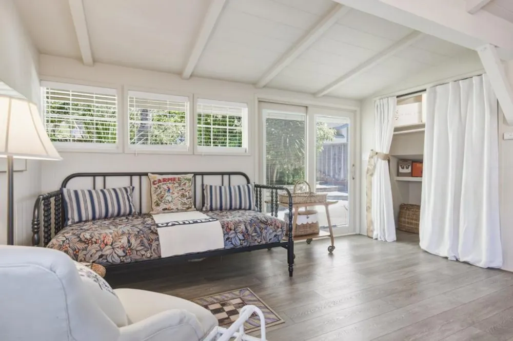 24752 San Carlos Street Carmel, CA 93923