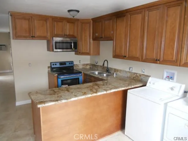 700 Ridgeway Lane La Habra, CA 90631