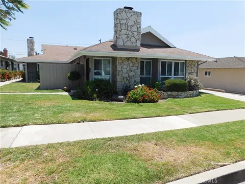 700 Ridgeway Lane