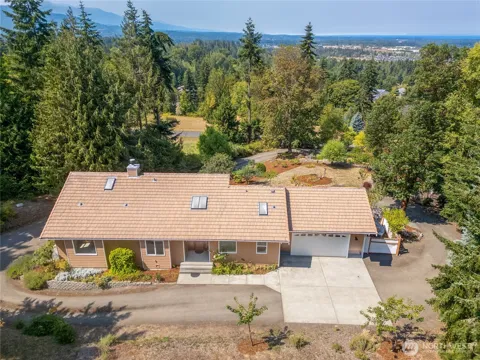 823 Fox Hollow Road