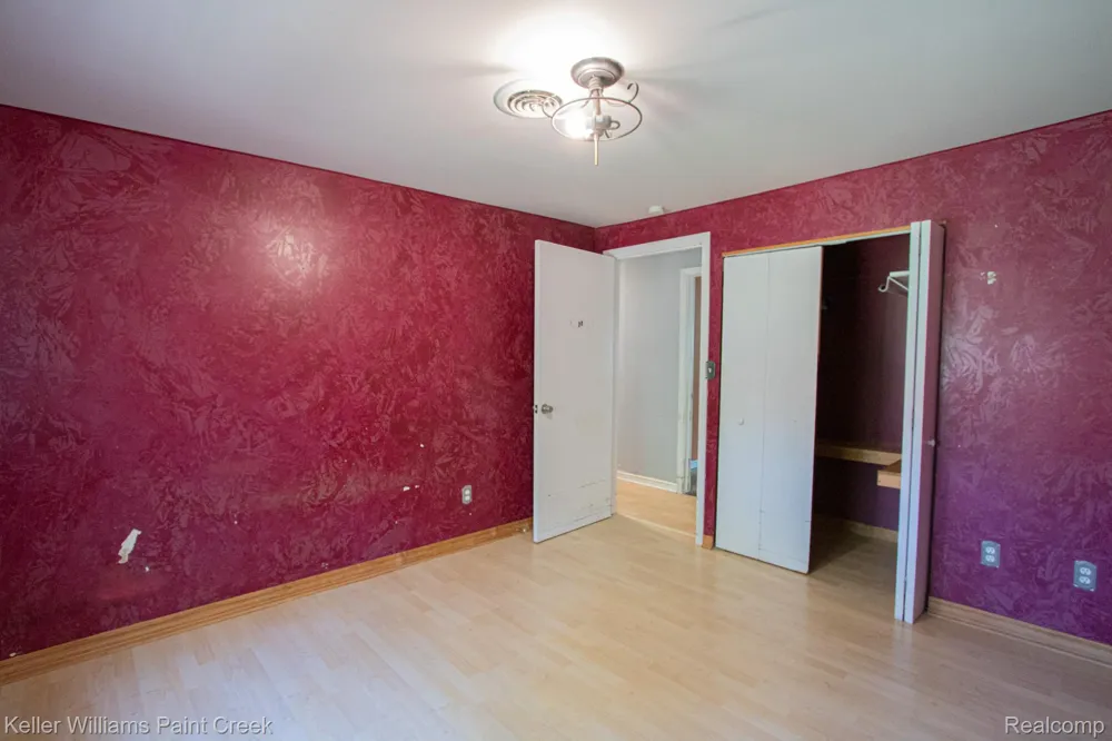 21725 Ulrich Street Clinton Charter Township, MI 48036