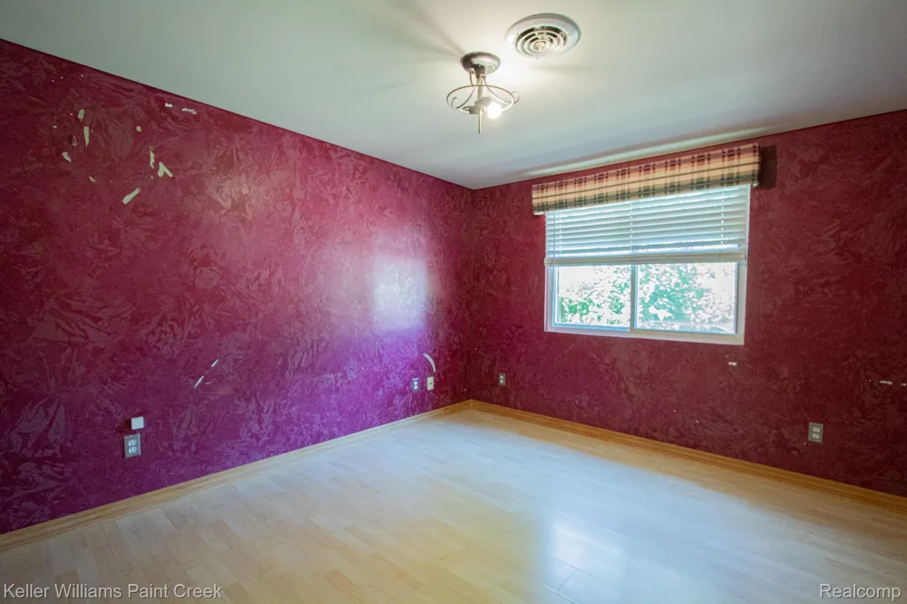 21725 Ulrich Street Clinton Charter Township, MI 48036