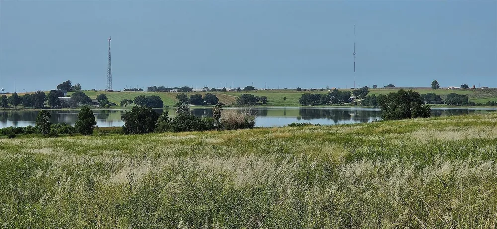 691 S LAKE PATRICK ROAD Frostproof, FL 33843