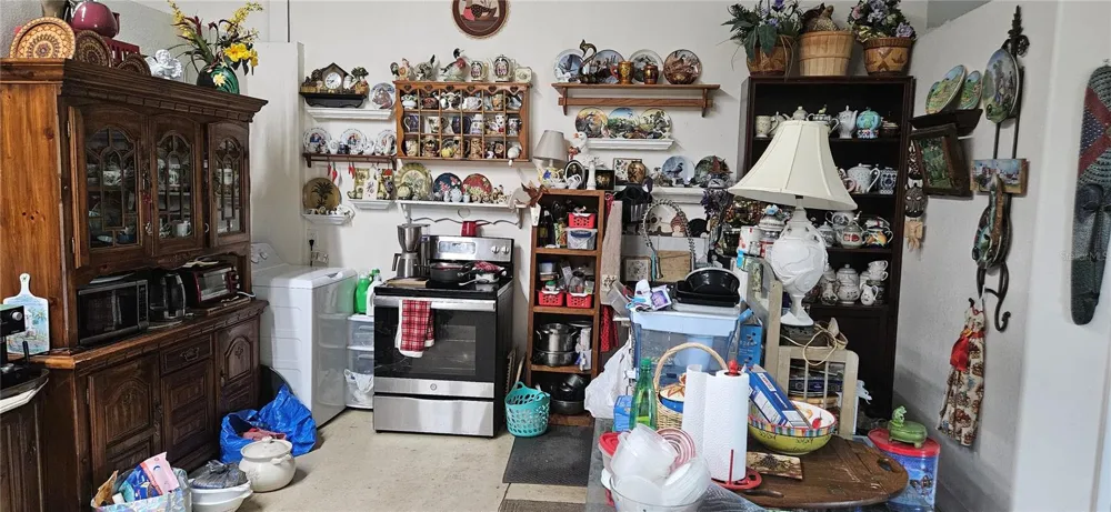 691 S LAKE PATRICK ROAD Frostproof, FL 33843