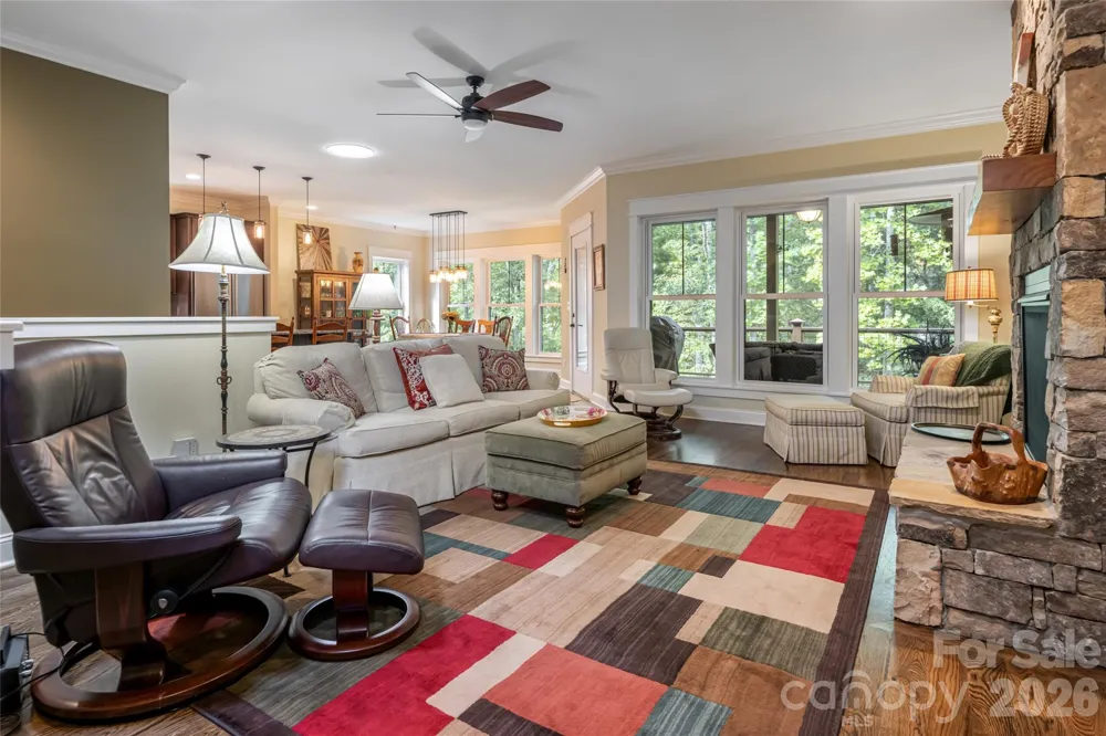 15 Stills Creek Loop Fairview, NC 28730