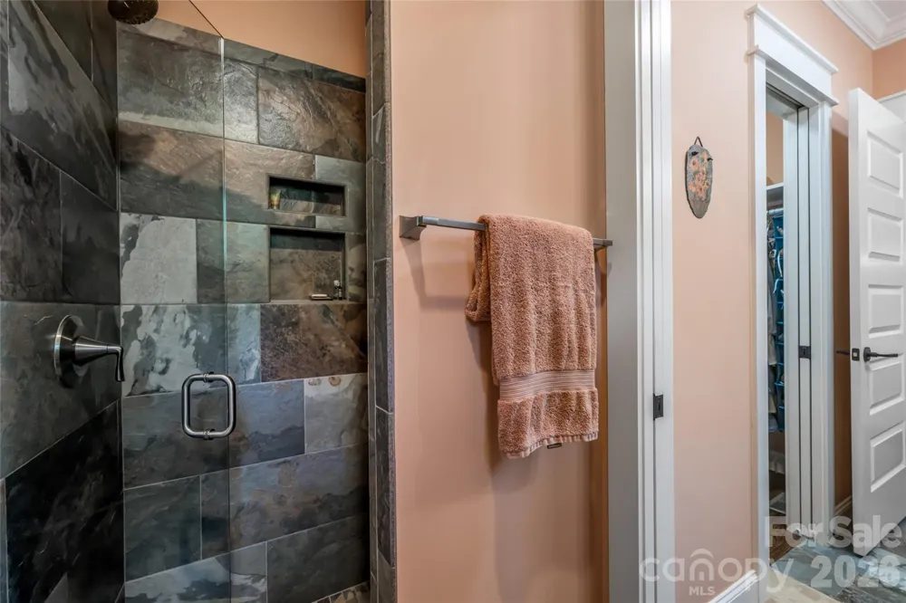 15 Stills Creek Loop Fairview, NC 28730