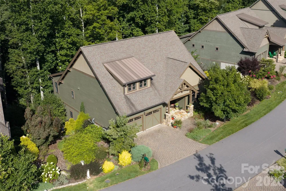 15 Stills Creek Loop Fairview, NC 28730