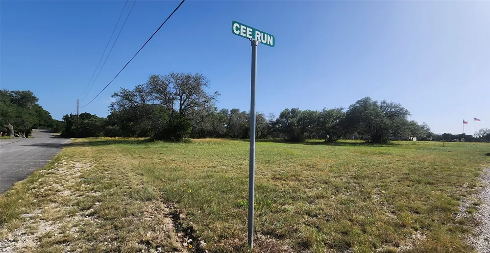 103 Cee Run Bertram, TX 78605