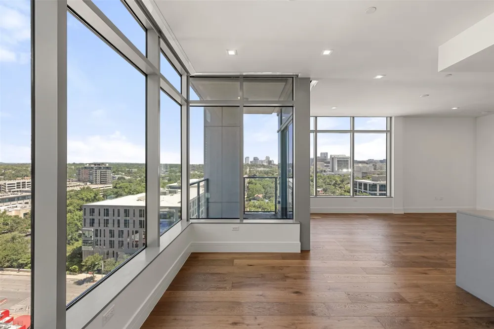 501 West Avenue #1304 Austin, TX 78701