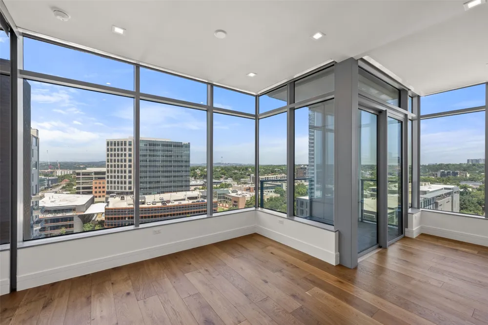 501 West Avenue #1304 Austin, TX 78701