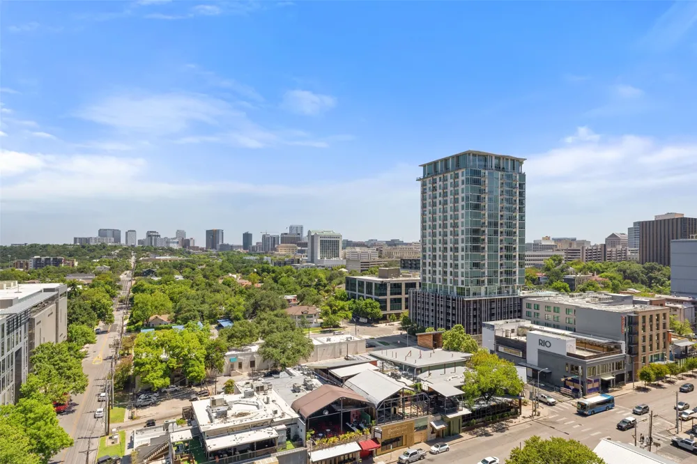 501 West Avenue #1304 Austin, TX 78701