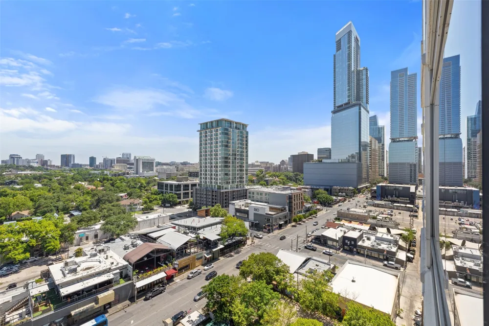 501 West Avenue #1304 Austin, TX 78701