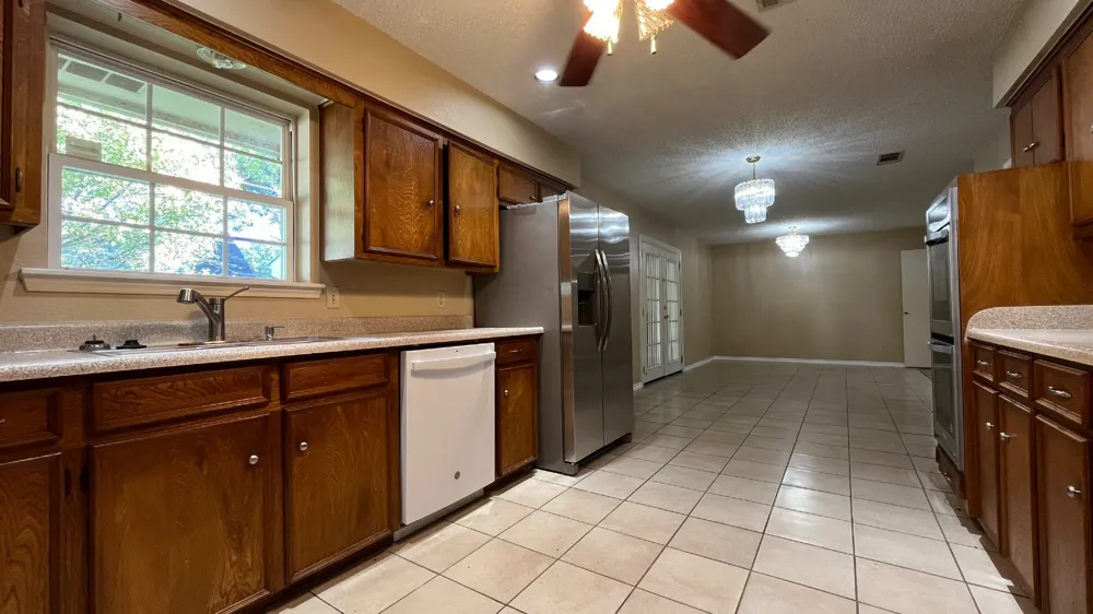 14506 Ablon Drive Farmers Branch, TX 75234