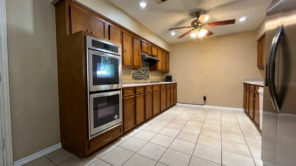 14506 Ablon Drive Farmers Branch, TX 75234