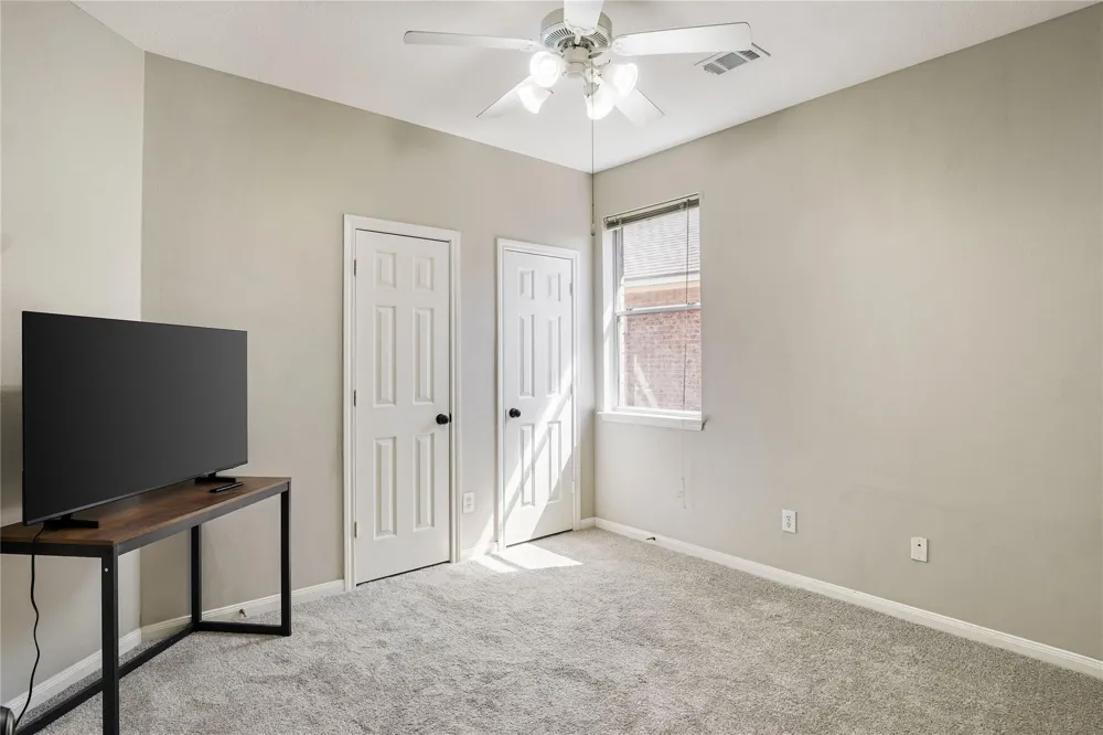 5710 Shady Hollow Court Rosharon, TX 77583