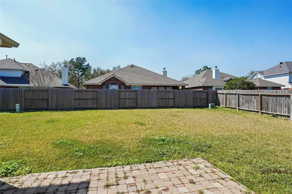5710 Shady Hollow Court Rosharon, TX 77583