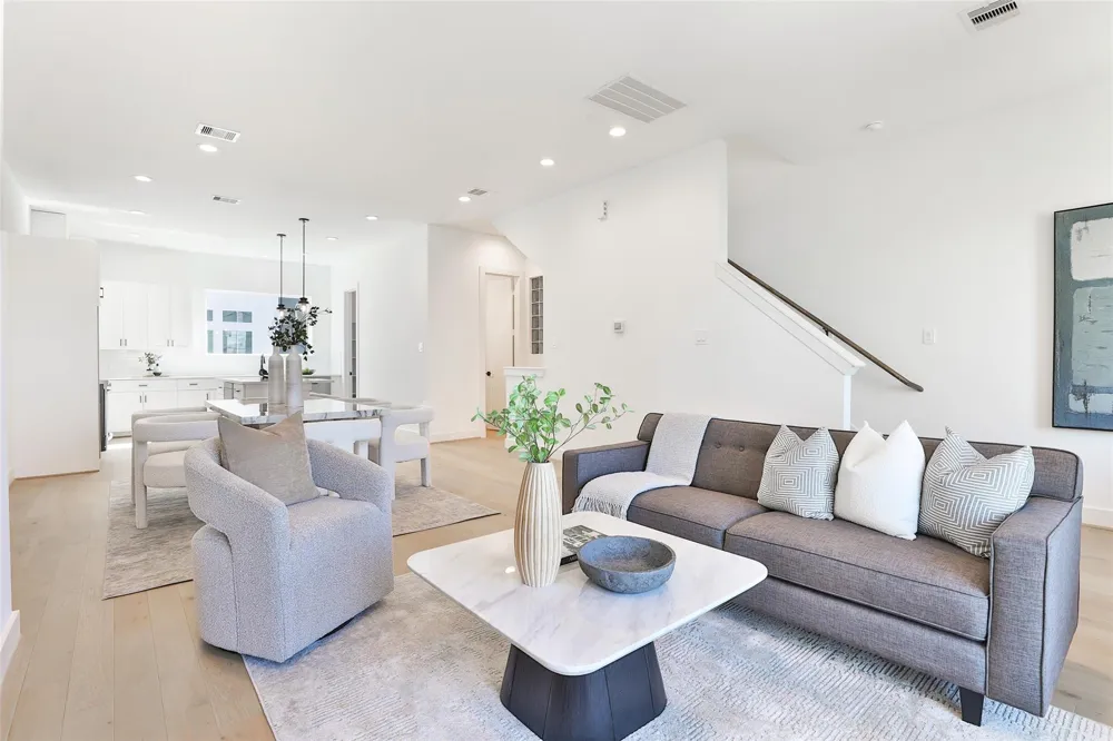 1020 W 15th 1/2 Street #A Houston, TX 77008