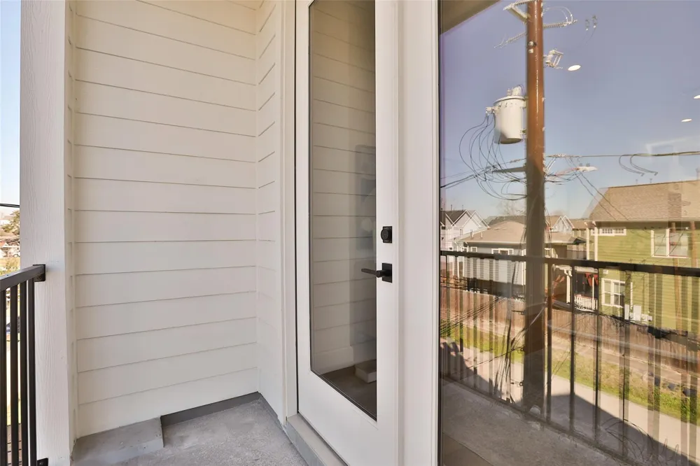 1020 W 15th 1/2 Street #A Houston, TX 77008
