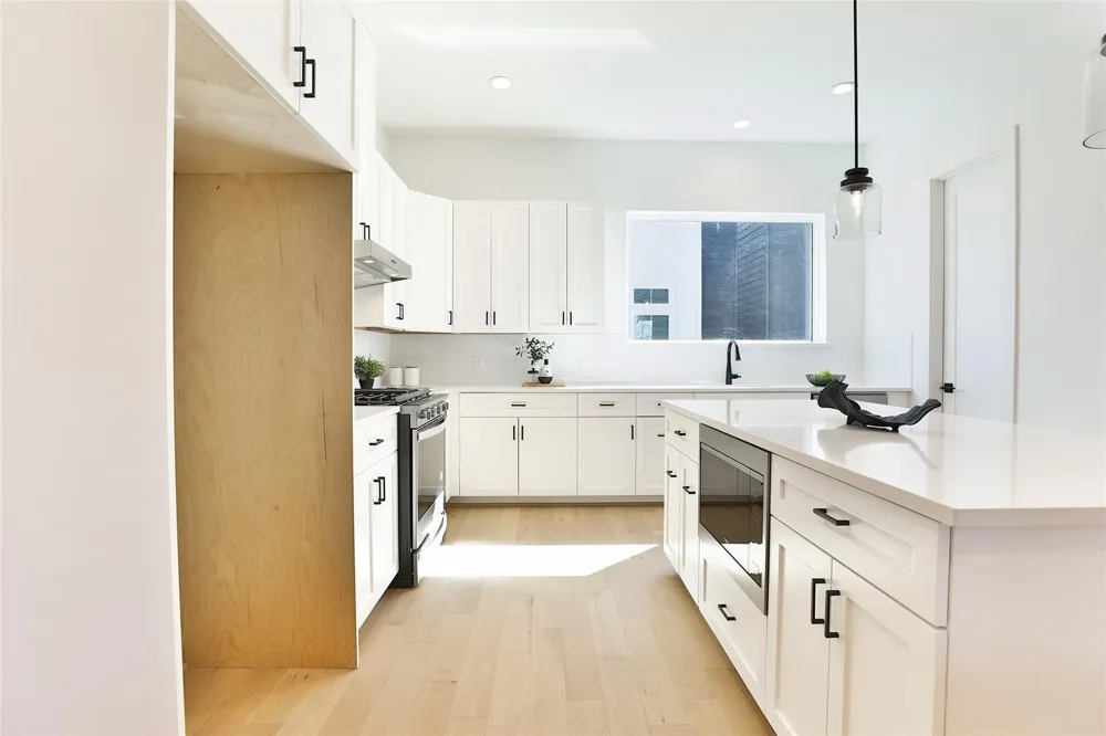 1020 W 15th 1/2 Street #A Houston, TX 77008