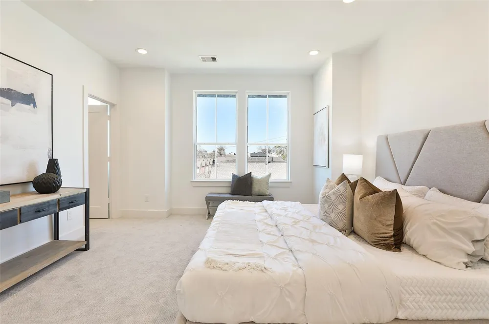 1020 W 15th 1/2 Street #A Houston, TX 77008