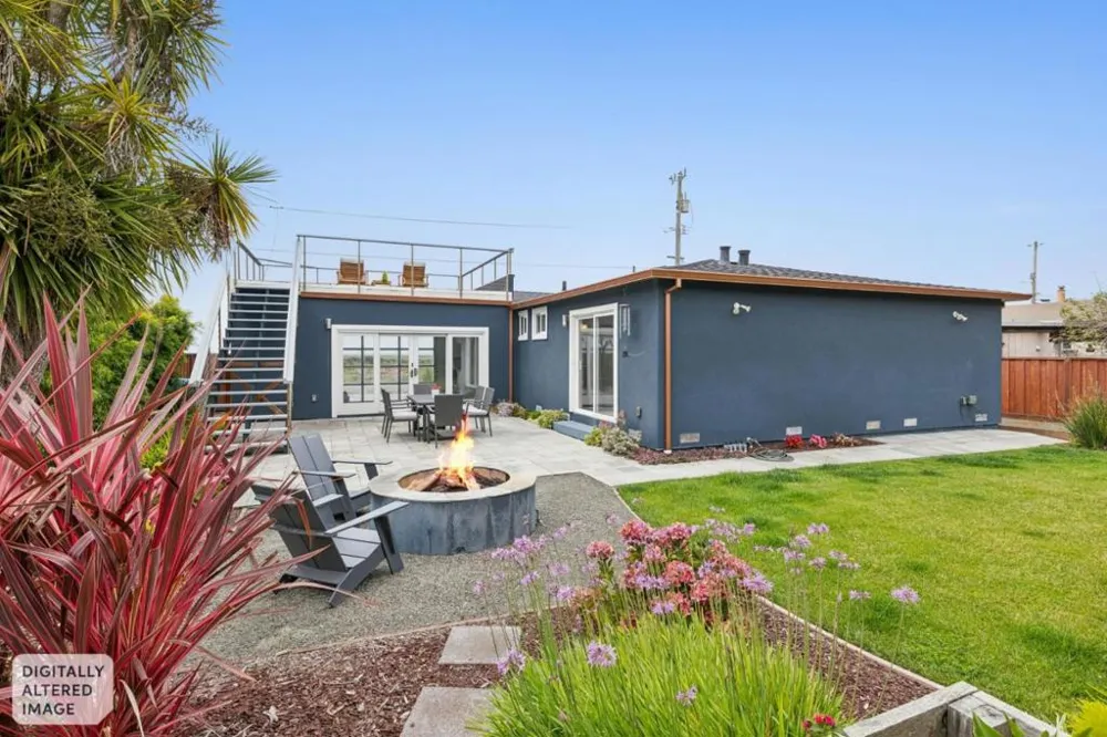 817 Railroad Avenue Half Moon Bay, CA 94019