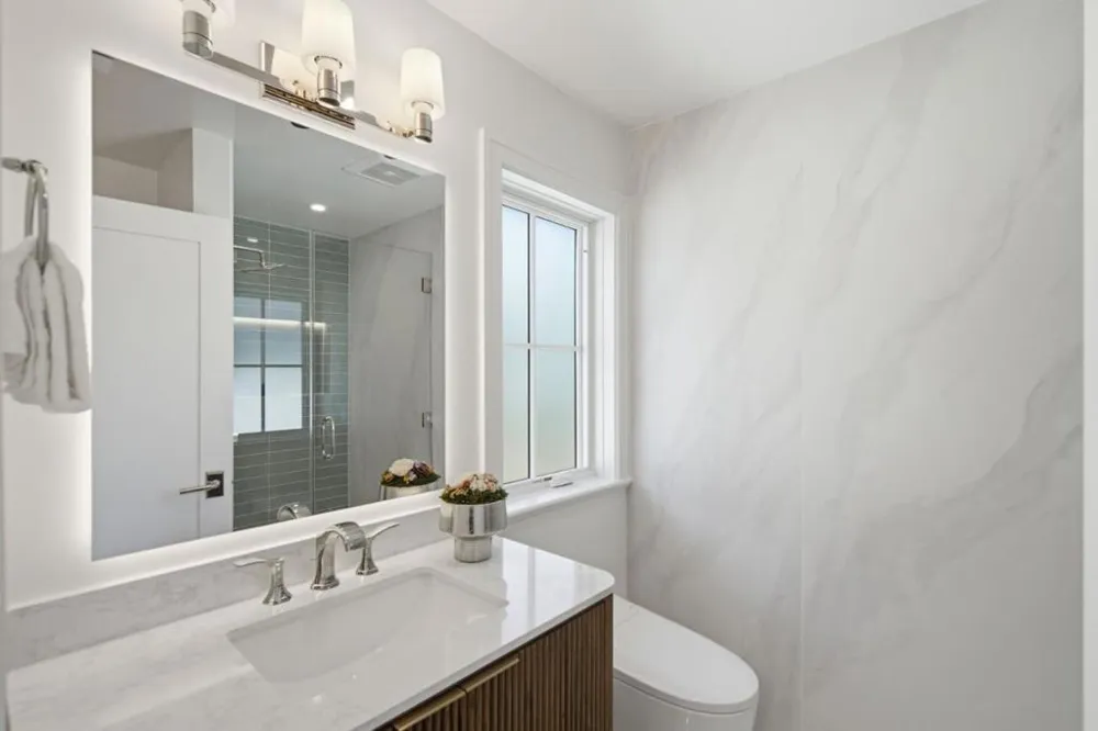 1033 Cortez Avenue Burlingame, CA 94010