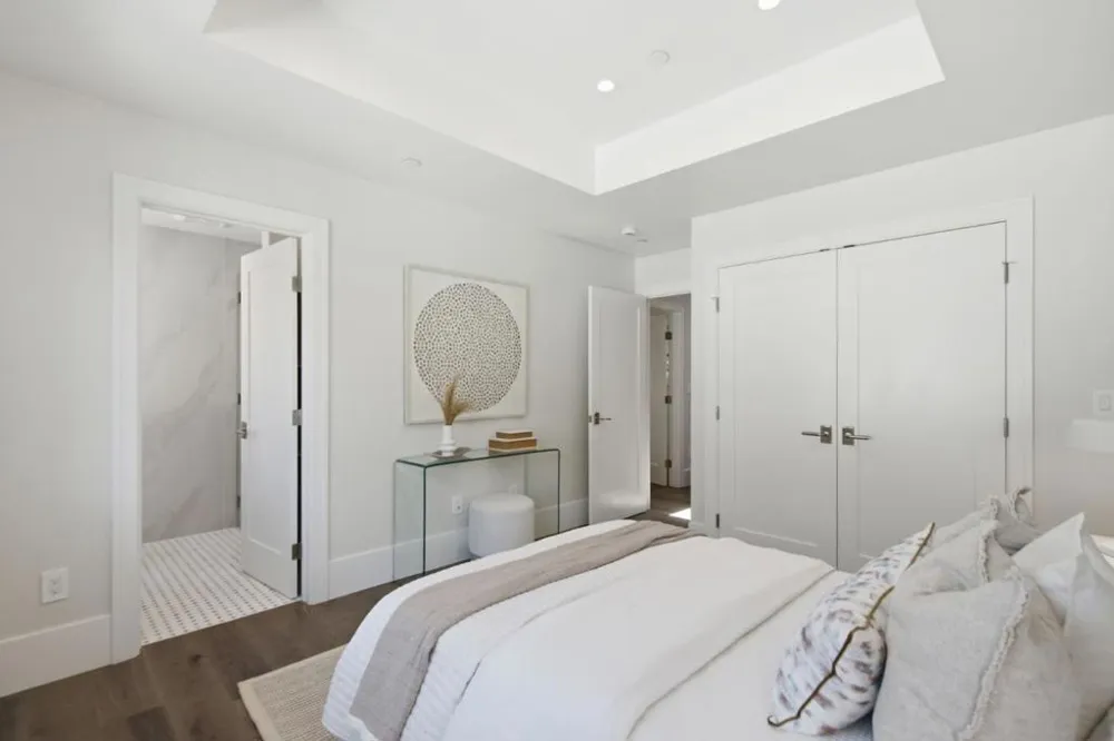 1033 Cortez Avenue Burlingame, CA 94010