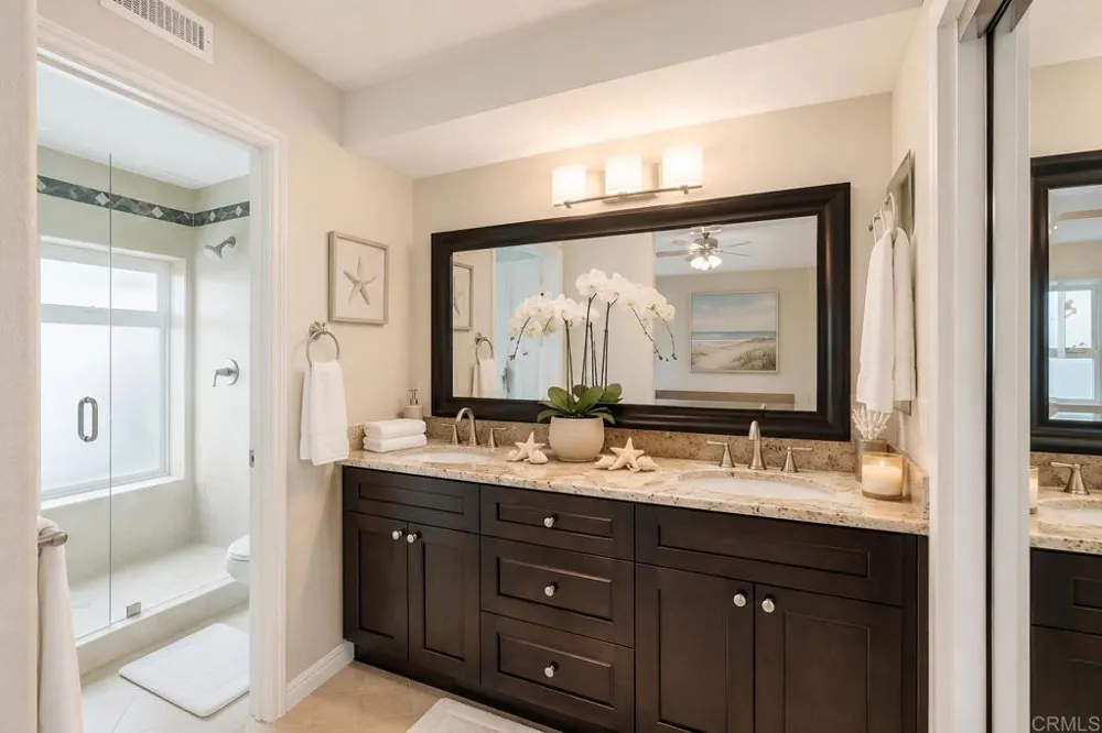 1588 Bella Vista Dr. Encinitas, CA 92024