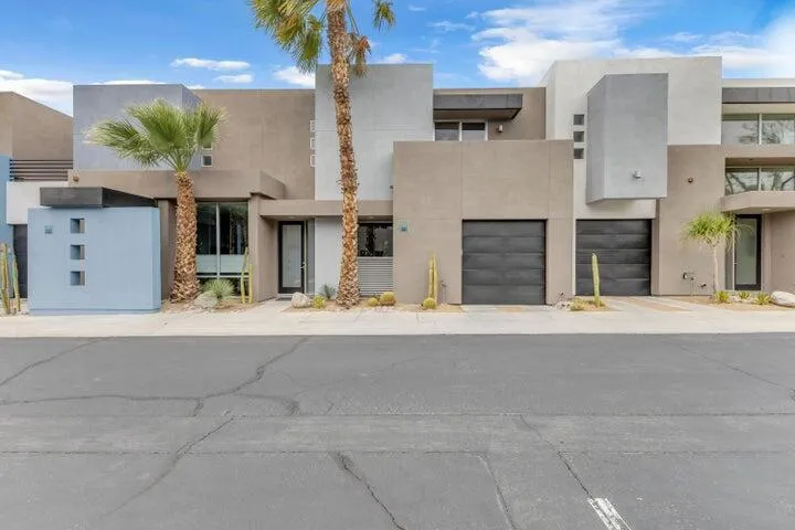 3563 Penny Lane Palm Springs, CA 92262