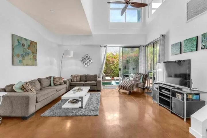 3563 Penny Lane Palm Springs, CA 92262