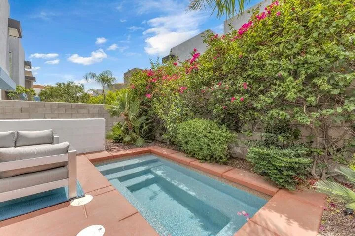 3563 Penny Lane Palm Springs, CA 92262