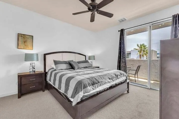 3563 Penny Lane Palm Springs, CA 92262
