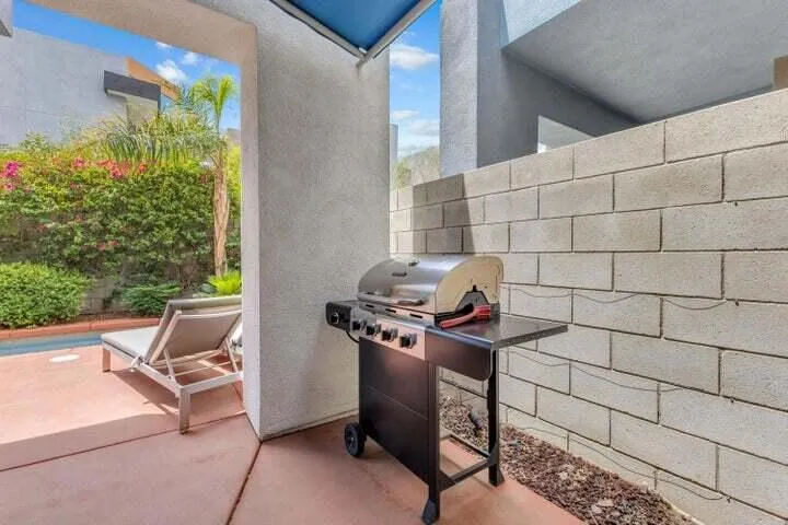 3563 Penny Lane Palm Springs, CA 92262