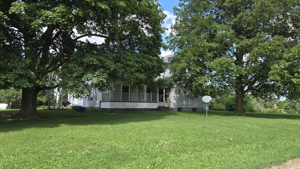 9220 Mccallum Street Montgomery, MI 49255
