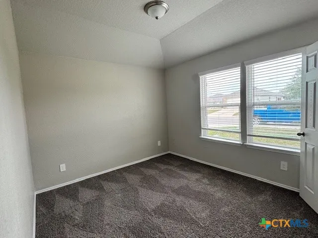3208 Ridge Rover Seguin, TX 78155