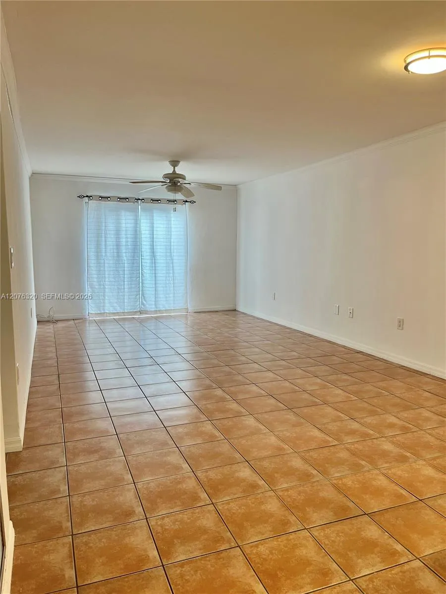 251 Galen Dr #101E Key Biscayne, FL 33149