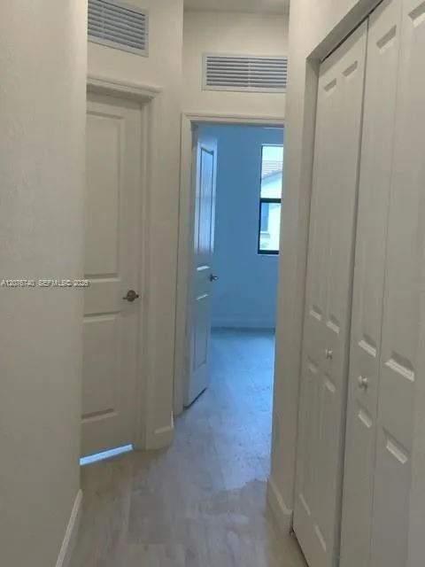 269 SW 159th Ct Pembroke Pines, FL 33027