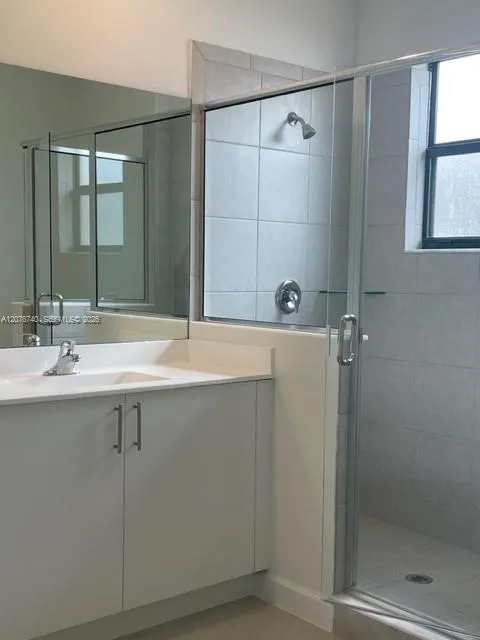 269 SW 159th Ct Pembroke Pines, FL 33027