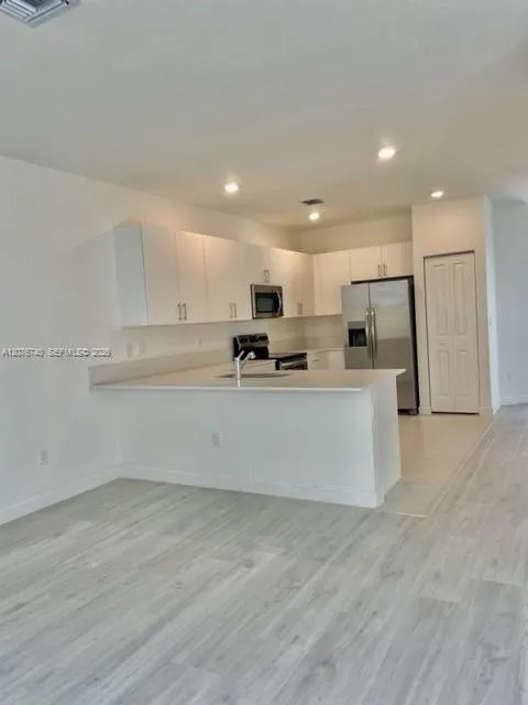 269 SW 159th Ct Pembroke Pines, FL 33027