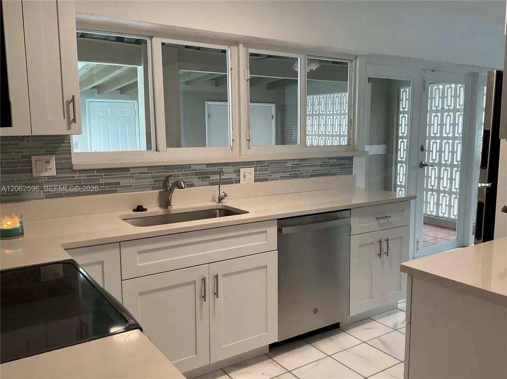 8830 SW 200th ST Cutler Bay, FL 33157
