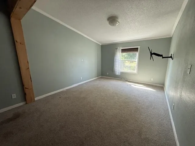 4550 S Darr Road Eden Township, MI 49454