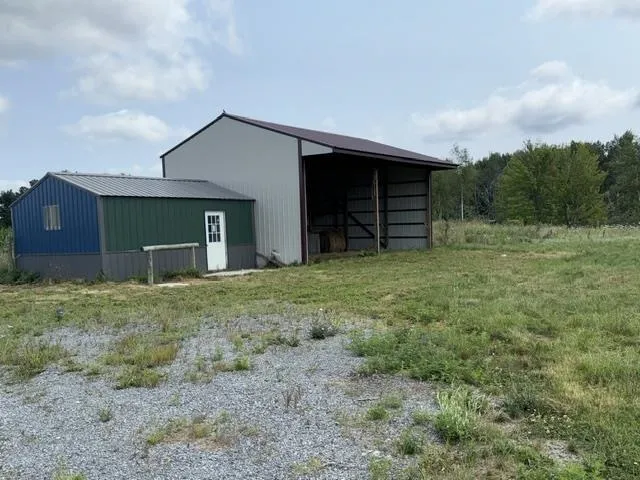 4550 S Darr Road Eden Township, MI 49454