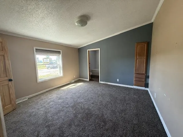 4550 S Darr Road Eden Township, MI 49454
