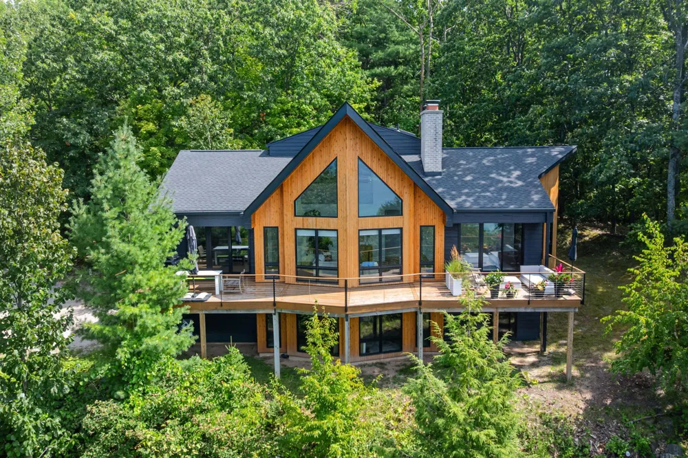 875 Lost Nations Trail Peninsula Township, MI 49686
