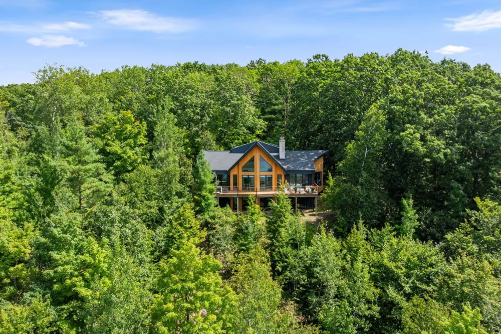 875 Lost Nations Trail Peninsula Township, MI 49686