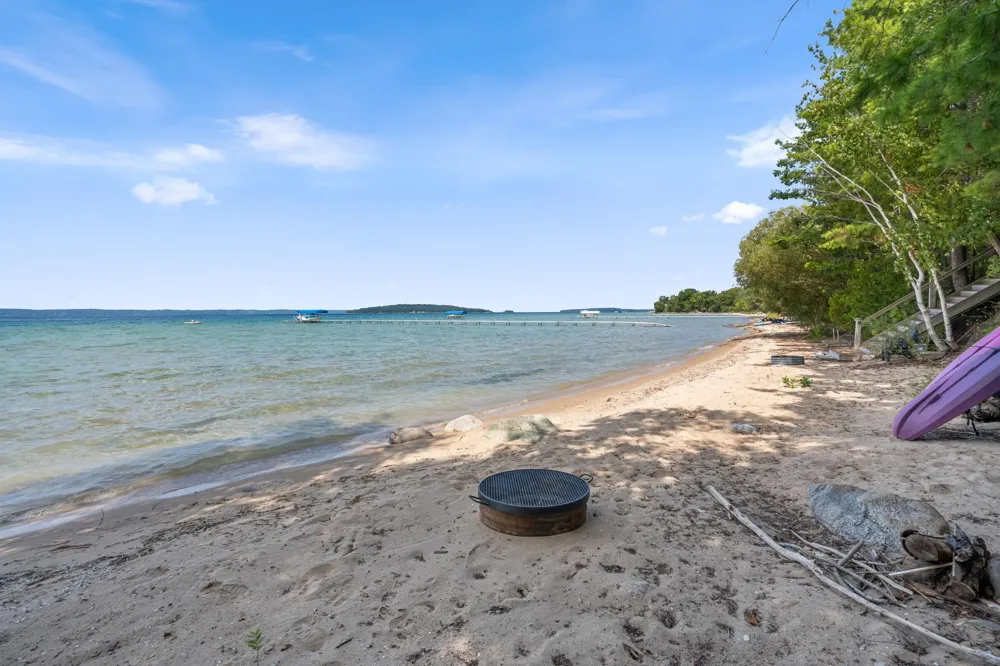 875 Lost Nations Trail Peninsula Township, MI 49686